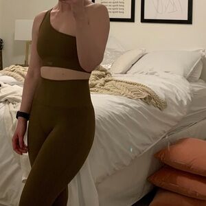 SET active workout set